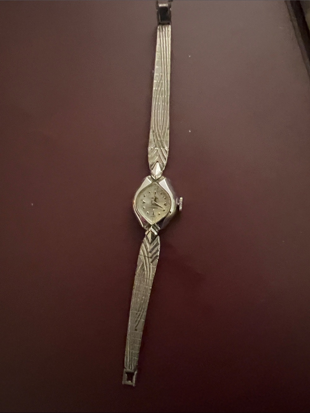 Vintage Ladies Vulcain 14K Solid Gold Watch – 17 Jewels Swiss – Project / Repair